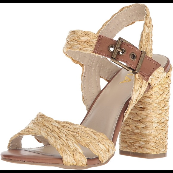 Mia Women’s Size US 6.5 Heels - Picture 1 of 10